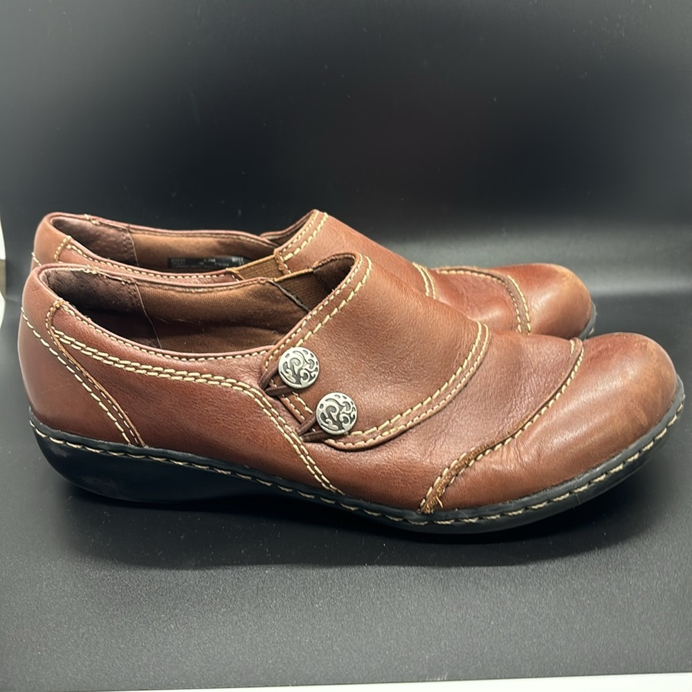 Clarks Ashland Alpine Bendable Brown Leather Loafers